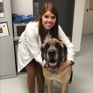 Meet your Posher, Becky